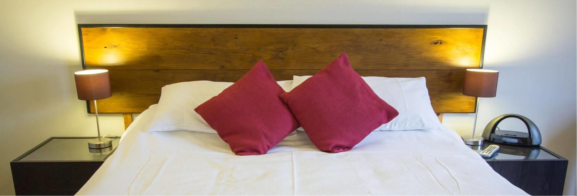 Rose & Crown Hotell Tenbury Eksteriør bilde